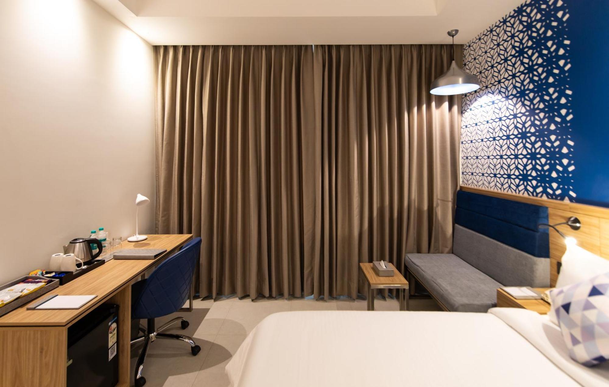 Hometel Alambagh Lucknow - A Sarovar Hotel Esterno foto