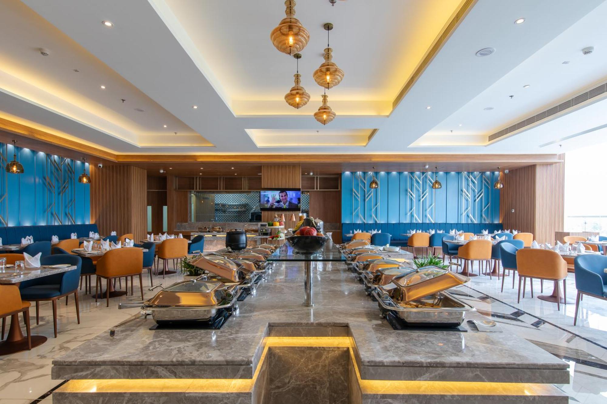 Hometel Alambagh Lucknow - A Sarovar Hotel Esterno foto