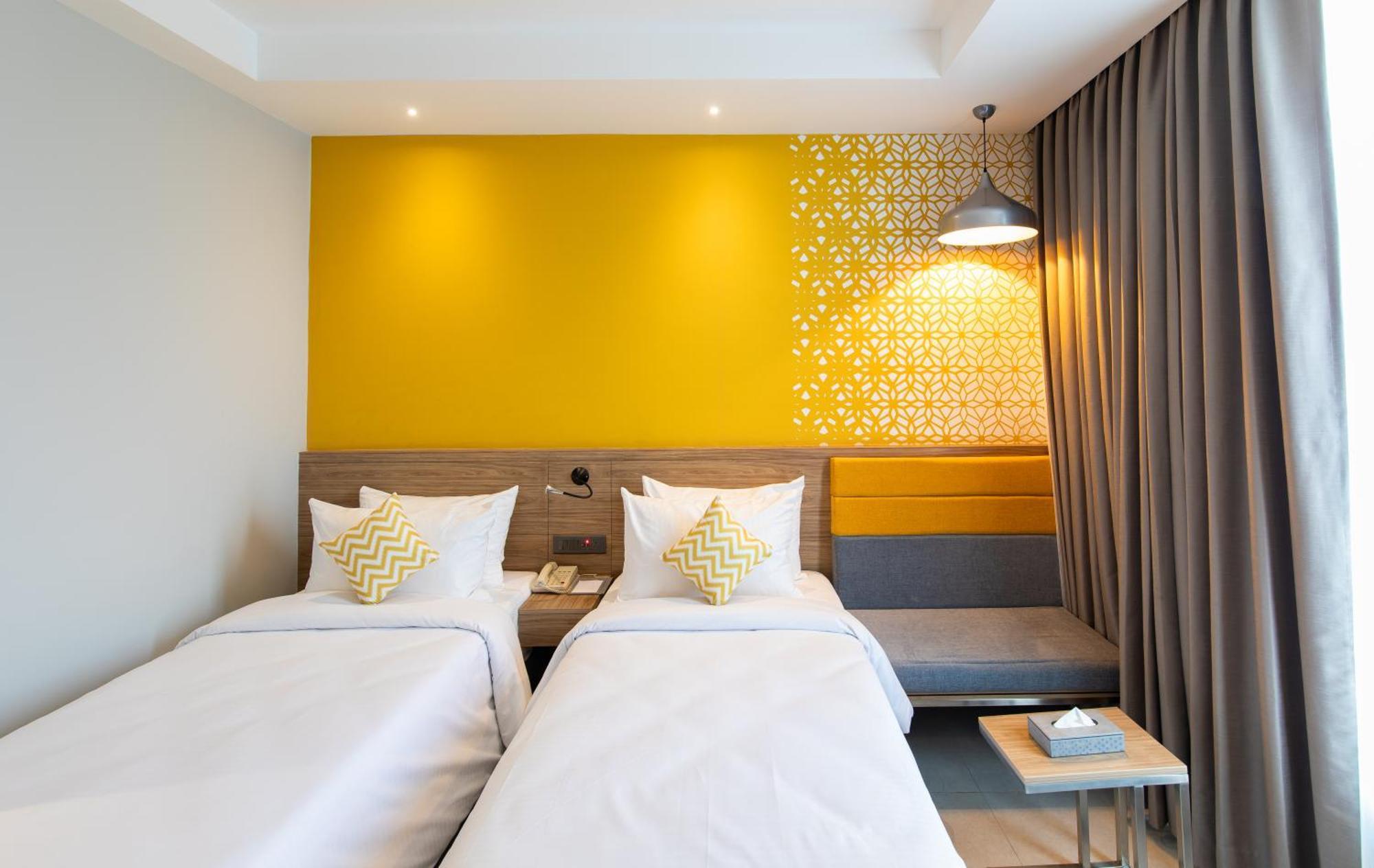 Hometel Alambagh Lucknow - A Sarovar Hotel Esterno foto